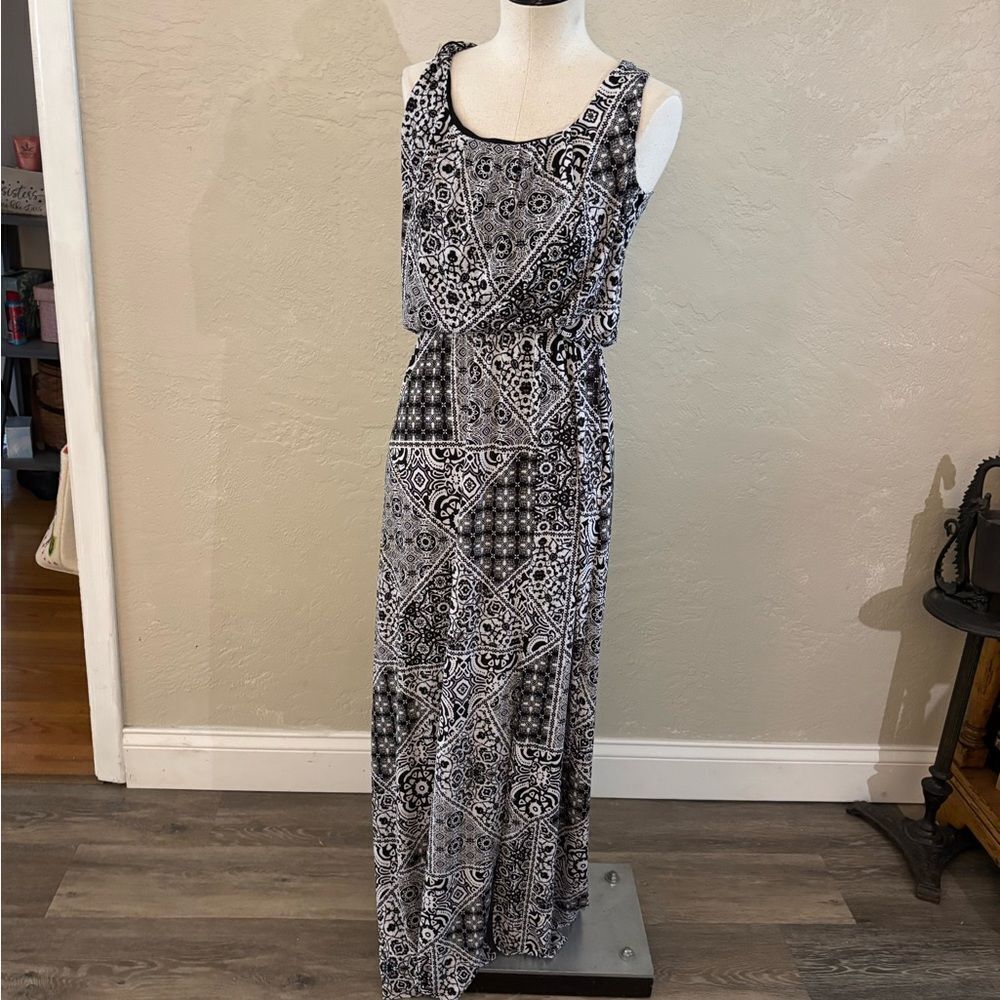 Trixxi Black and White Maxi Dress Sz S